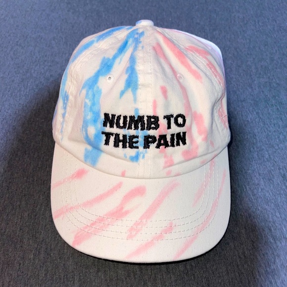 Zumiez Other - Zumiez dad hat “Numb to the pain” tie-dye